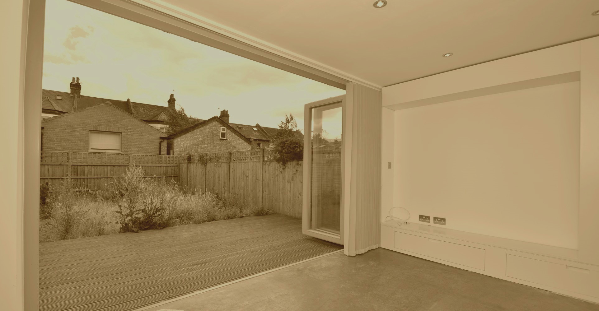 Slider, Glaziers in Redbridge, IG4